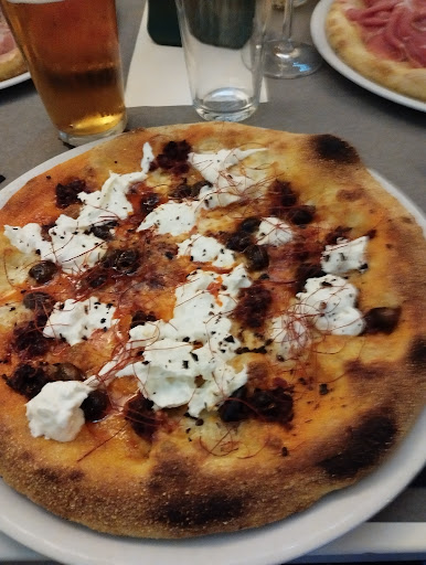 Pizzeria Ristorante La Meridiana - L'originale dal 1967 - Anche senza glutine Gallery - Italy