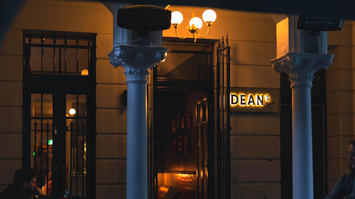 Dean's Lounge