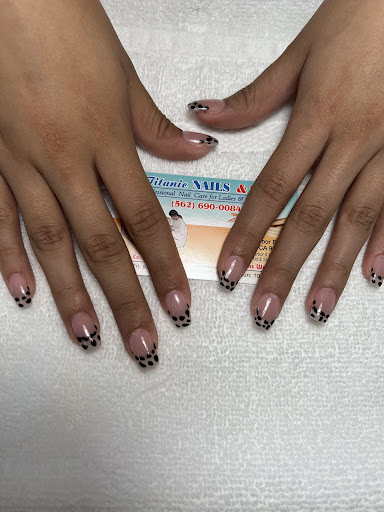 Titanic Nails - Thumbnail