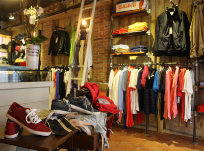 Moda home, dona a Lloret, Hemisphery - Thumbnail