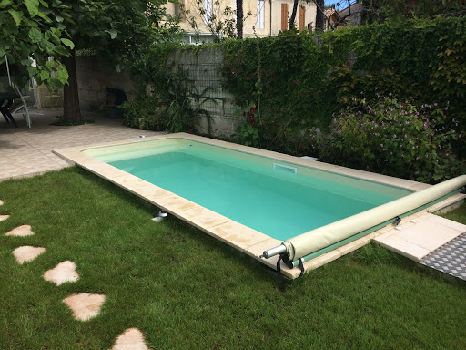 Photo de PISCINE MINIMAX à Saint-Sulpice-de-Faleyrens (33330)