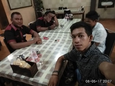 Photos of Rumah Makan Khas Aceh Rayeuk