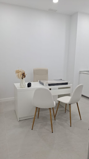 Dr. Cristian Morales Hernández