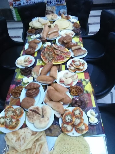 Photos of hAlawyat ayt jaiydi