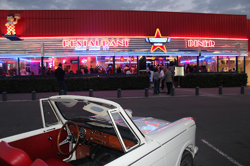 Photo 7 - Holly's Diner