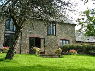 Auton Court Bed and Breakfast Auton Cottage, West Alvington, Kingsbridge TQ7 3BE, United Kingdom