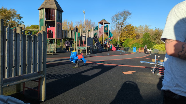 Reviews of Barrow Park in Barrow-in-Furness - Parking garage