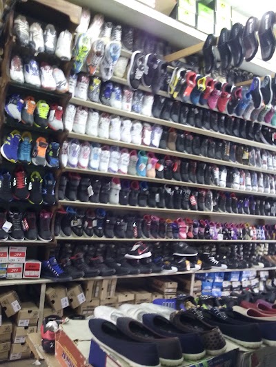 Photos of Toko Sepatu Sendal Matahari