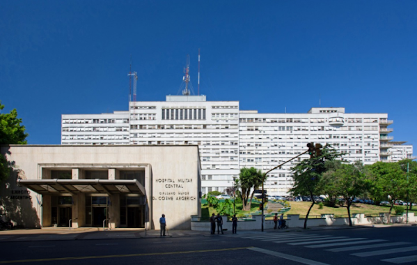 Confitería Hospital Militar Central, Author: Luis Iparraguirre