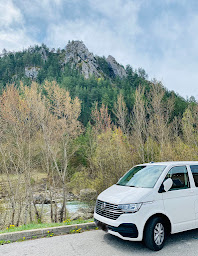 Photo n°13 de VTC CANNES | CHAUFFEUR PRIVÉ | RIVIERATOURS By CocochicEvents à Cannes (Service de chauffeur particulier)