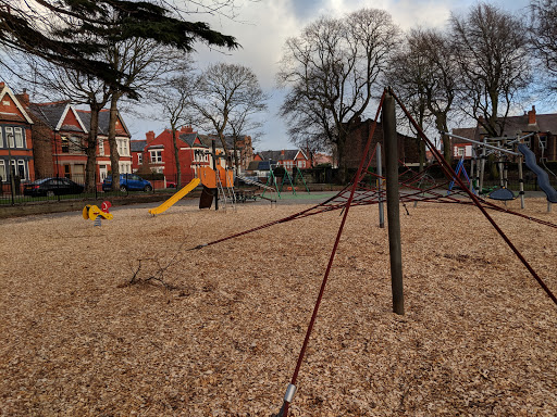 Earlston Gardens - Thumbnail