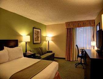 Ramada by Wyndham Shreveport Airport