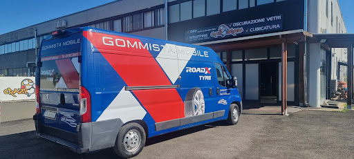CM Gomme - Visual