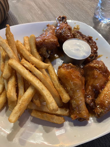 VS Wings & VS Noodles - Thumbnail