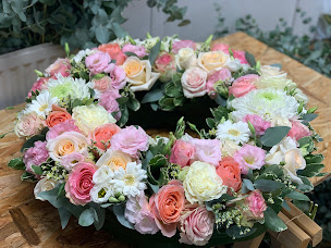 Photo n°33 de L'amandier à Châbons (Fleuriste)
