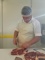 Photo n°8 de Boucherie Ferme des Hérens (Aux saveurs des reines) à Saint-Pierre-d'Entremont (Boucherie-charcuterie)