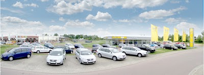 car-dealer
