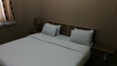 Photos of Aria International Hotel