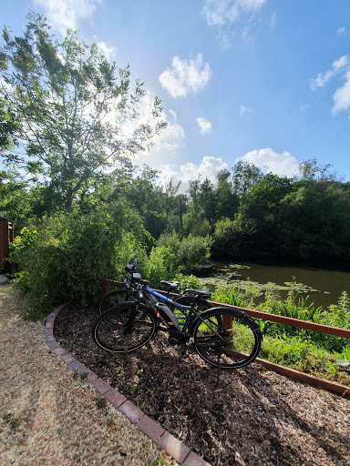 Alverstone Ponds CL - Thumbnail
