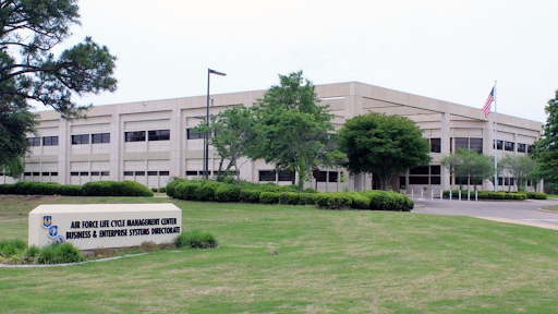 Building 892 - Visual