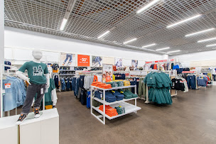 Photo n°31 de GEMO SETE - BALARUC Chaussures et Vêtements à Balaruc-le-Vieux (Magasin de vêtements pour femmes)