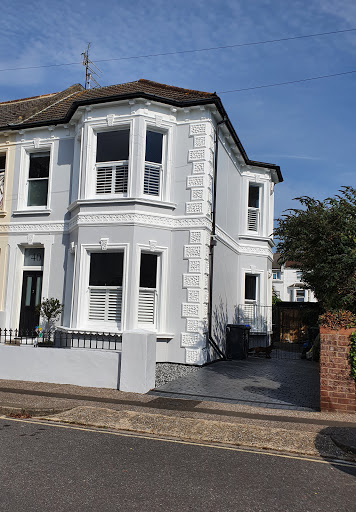 R K Pilkington Decorators - Thumbnail