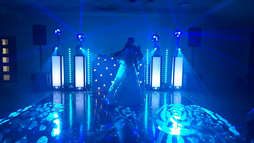 DJ Wedding Disco / DJ Mobile Disco - Thumbnail