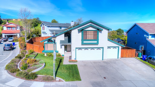 Eddie Santos Realtor - Thumbnail