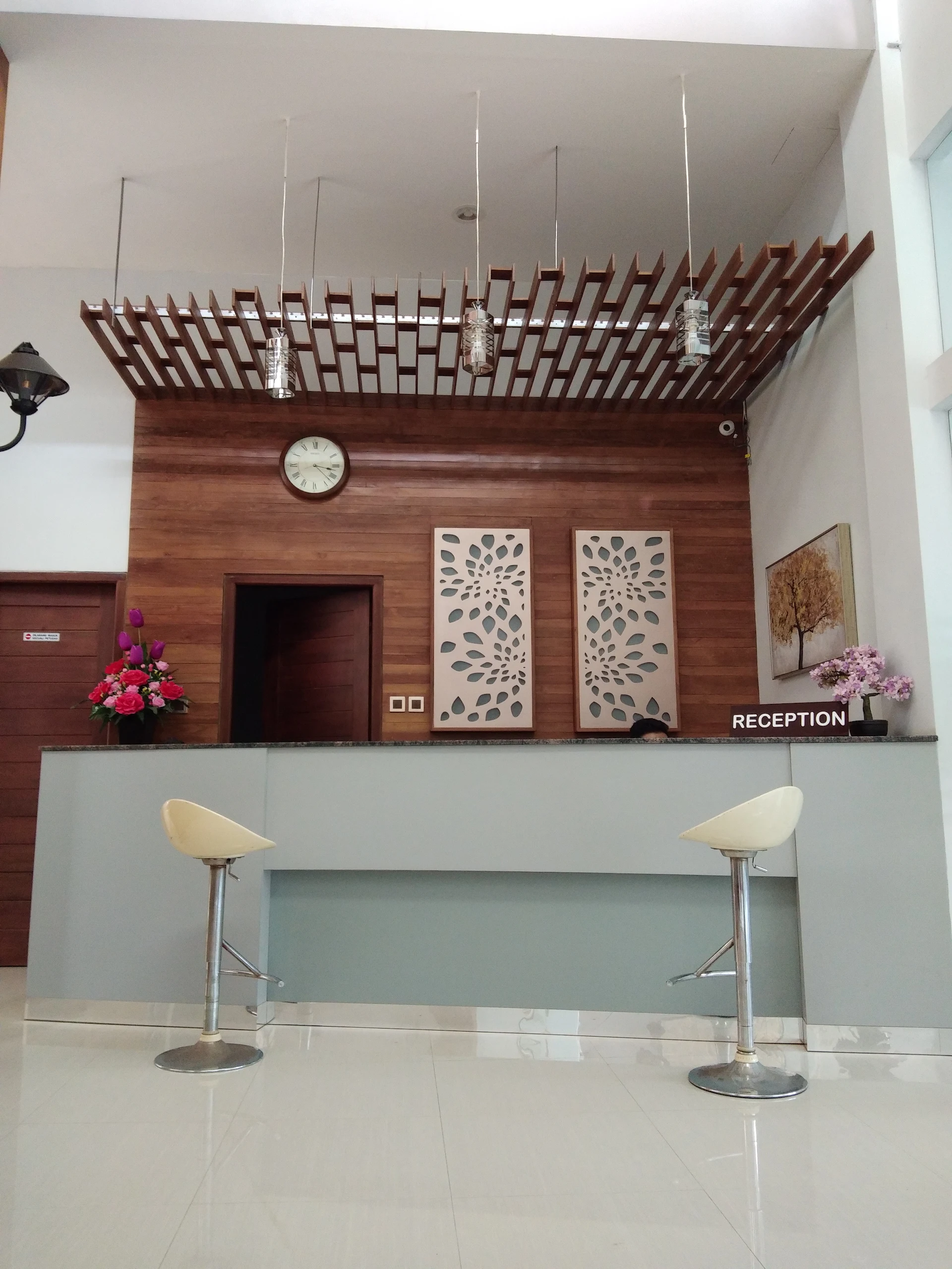 Vin Hotel