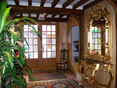 photo of Hôtel Spa Le Lion d'Or