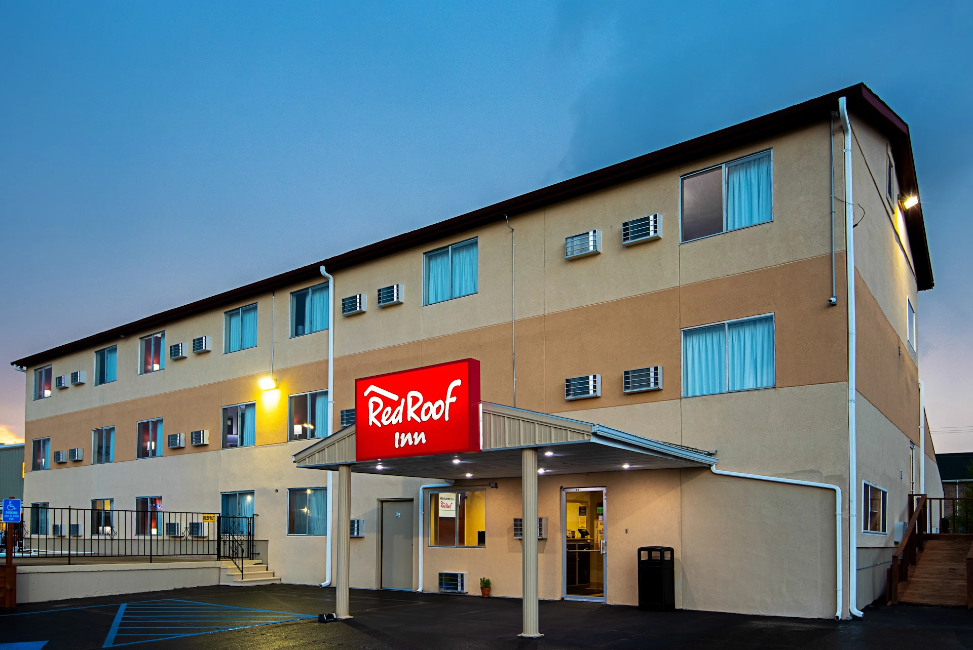 Red Roof Inn Cameron
