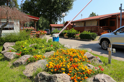 Camping Municipal La Garenne - Bas-en-Basset