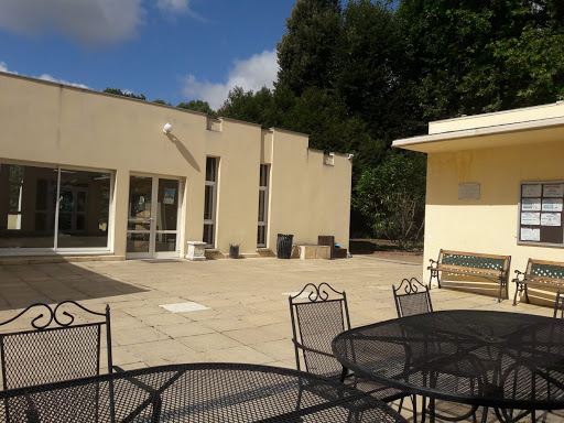 La Celle-St-Cloud Synagogue - Thumbnail