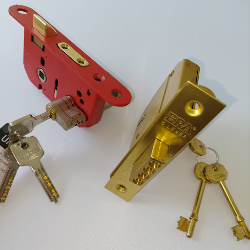 VG LOCKS - Visual