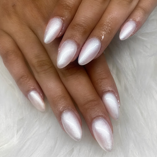 Taylor grace beauty - Thumbnail