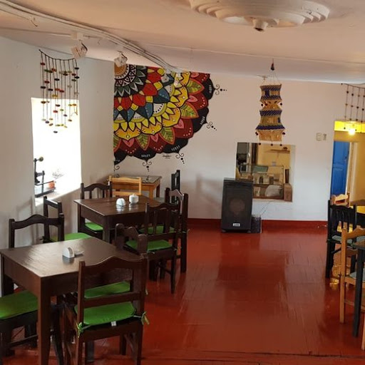 Tinku Resto Bar