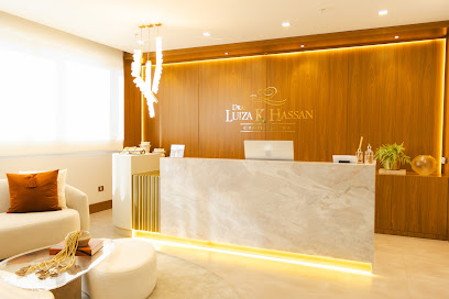 Dra. Luiza K. Hassan - Cirurgia Plástica