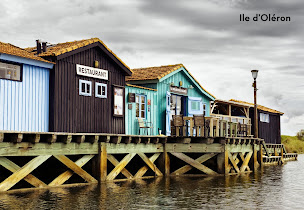 Photo n°38 de Camping Capfun - Atlantique Parc à Les Mathes (Piscine)