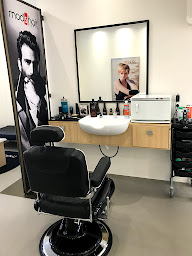 Photo n°3 de mod’s hair Compiègne à Compiègne (Salon de coiffure)