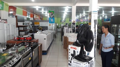 Electronics Store