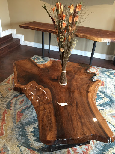 Big Ts Hardwood Outlet