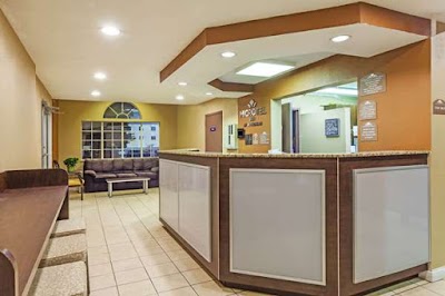 Microtel Inn & Suites by Wyndham Lexington