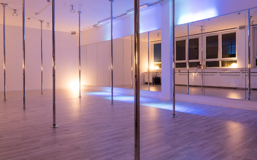 UpsideDown Studio - Poledance in Bad Homburg nahe Frankfurt! - Thumbnail