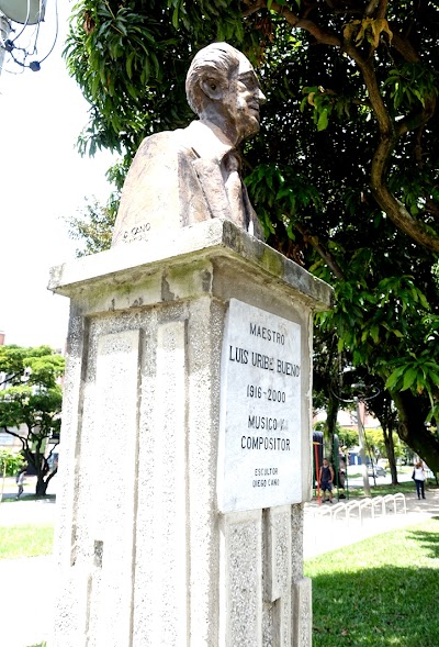 Photos of MANGOS Park