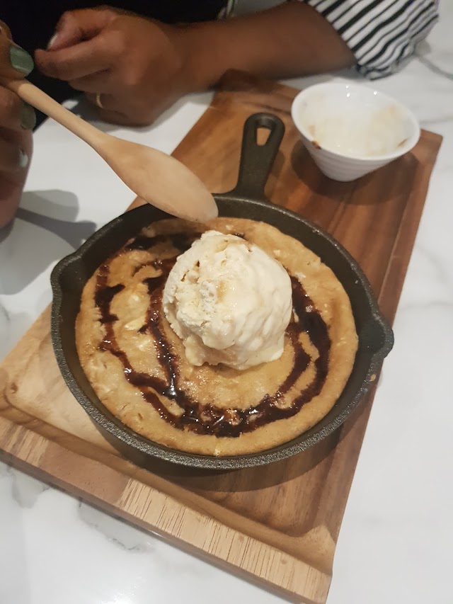 Candy Floss Creperie