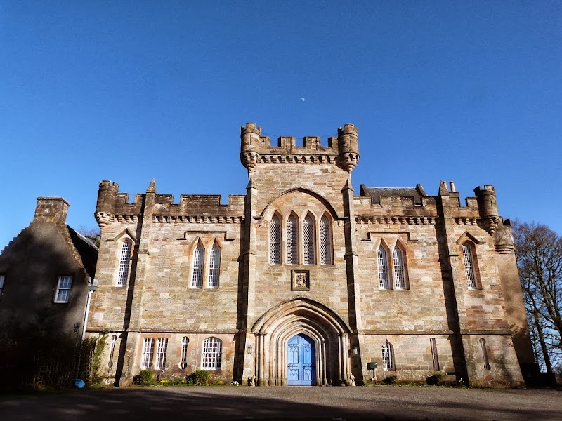 Craufurdland Castle photo 2