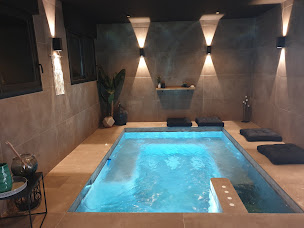 Photo n°23 de Eden Blue - Constructeur de piscine - Pisciniste - Jacuzzi à Peujard (Société de construction de piscine)