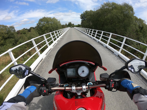 Dusty Visor Motorcycle tours and hire - Thumbnail