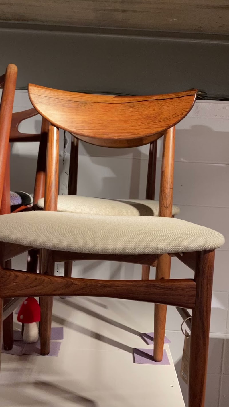 大阪の北欧ヴィンテージ家具&雑貨専門店 CLOVERSKY