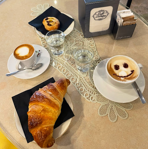 Duelle Cafe - Visual